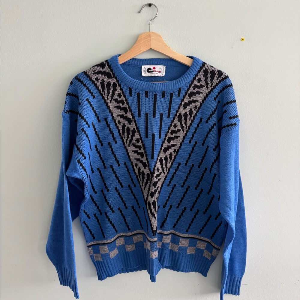 VINTAGE 80s SWEATER